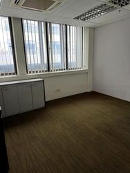 Solaris (D5), Office #566895731